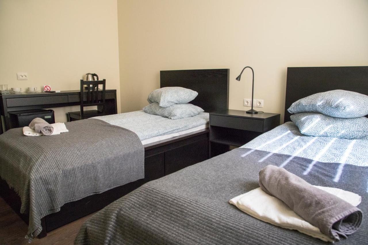 Hotel Akmene Naujoji Akmene Kültér fotó