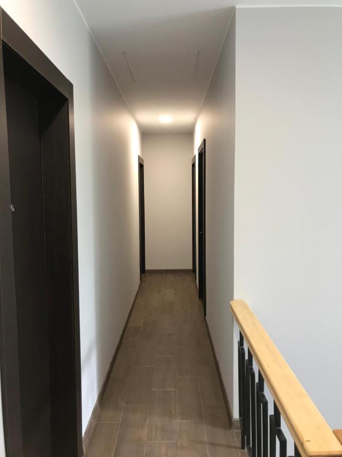 Hotel Akmene Naujoji Akmene Kültér fotó